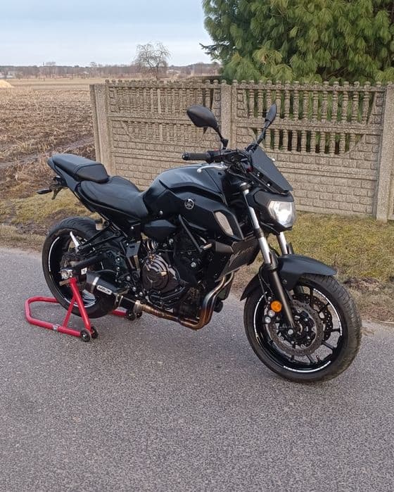 Yamaha MT07 lift A2 35KW ABS  sporo dodatków  okazja !