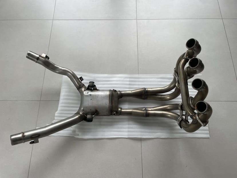 Kolektor kolektory Suzuki GSX1300R Hayabusa