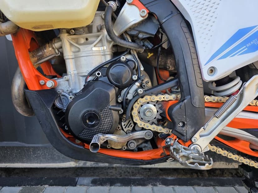 Ktm exc-f 350 model 2024 six day-s