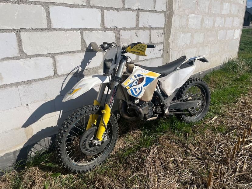 Husqvarna te250 2015r zarejestrowana