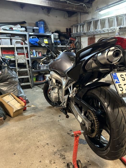 Yamaha FZ6 naked 2005 motocykl