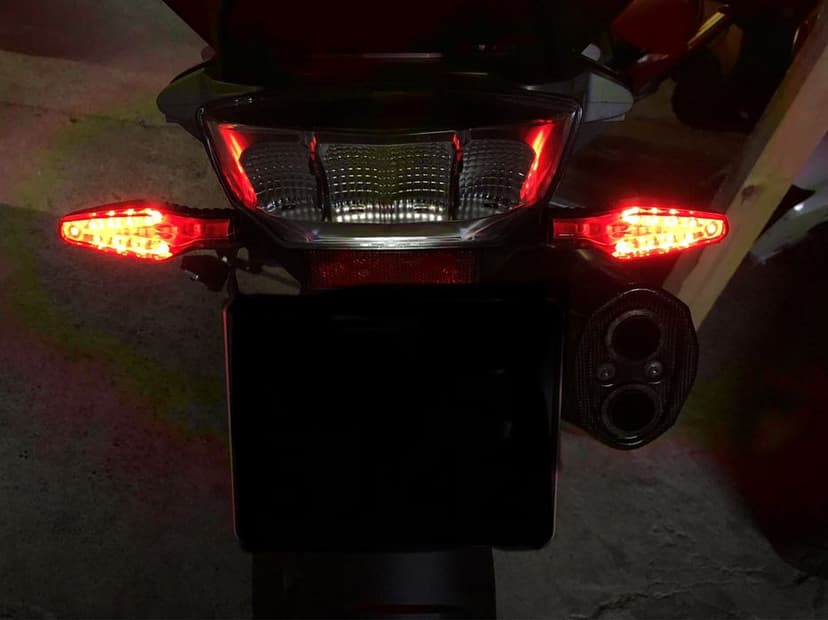 Bmw R1250 GS R RT RS Kierunkowskazy Kierunki Led Tył Tylne 4 Pin Lampy