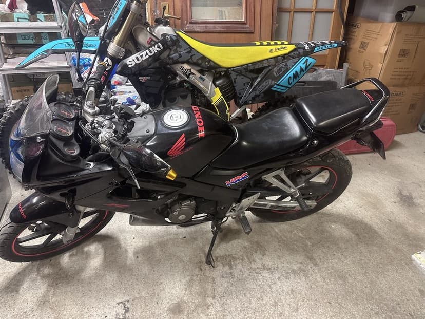 Honda CBR 125 2005rok