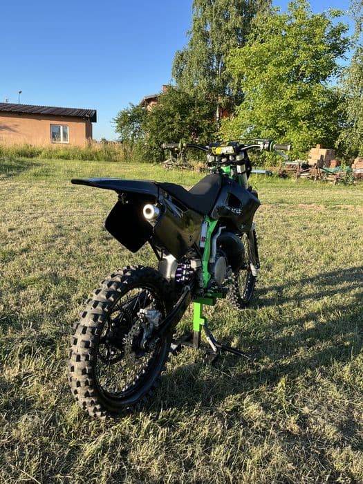 Kawasaki kx 250 (yz,cr,rm,sx)