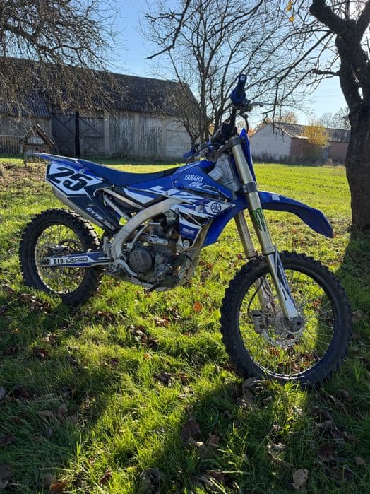 Yamaha YZF 250 bdb stan