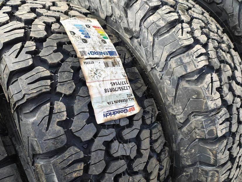 Opony terenowe 255/70R18 BF Goodrich All-terrain Toyota Hilux