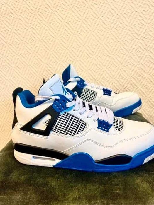 Buty sportowe Jordan_4_retro_Motorsports R.40