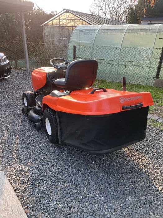 Traktor kosiarka Husqvarna