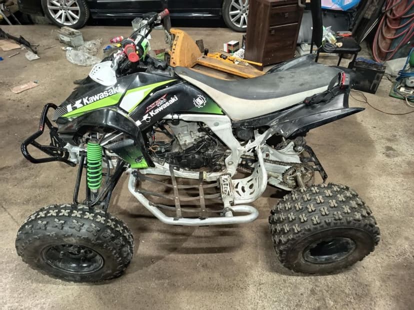 Quad kawasaki 450