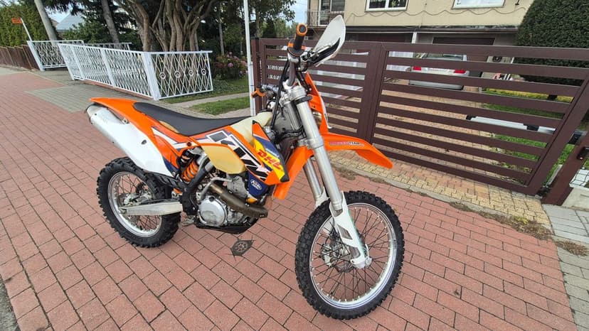 KTM EXC-F350 z Papierami