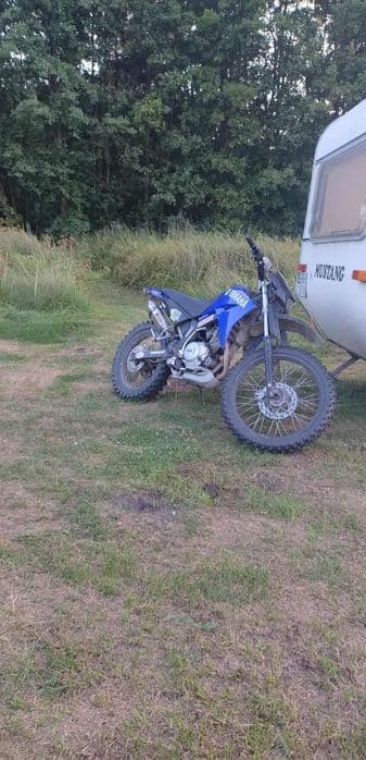 Yamaha xt125r enduro