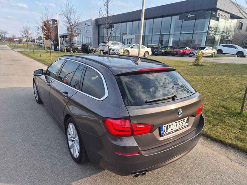 BMW F11 F10 520d rok 2013 Luxury Seria 5 Automat