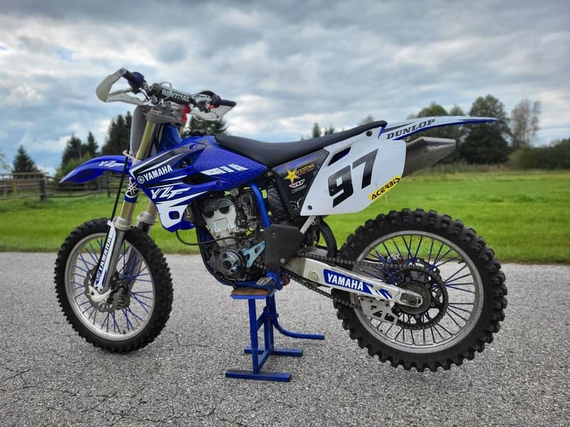 Yamaha YZF 250 4T 2004 r REMONY OKAZJA !  ( nie kx kxf rm rmz ktm husq