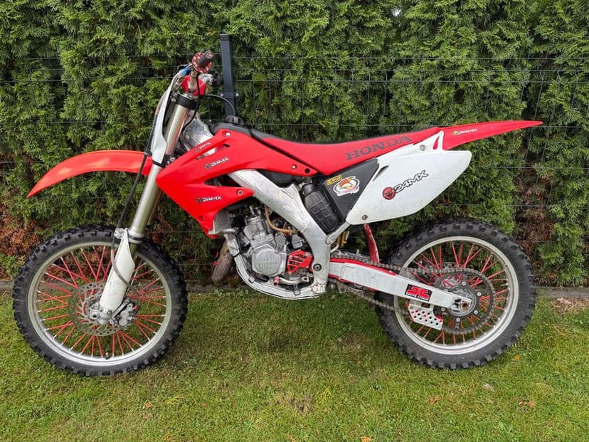 Honda CR125 — gotowa do terenu