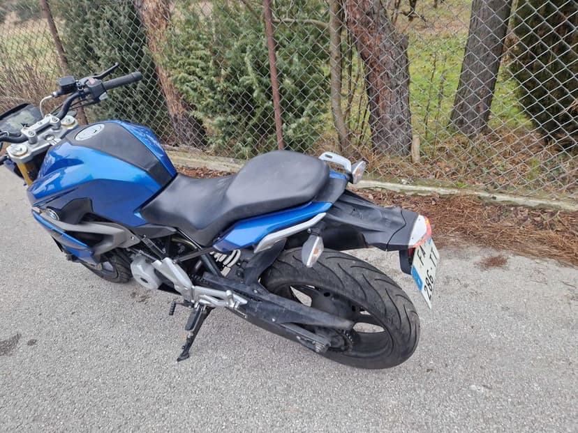 BMW G310 R niski przebieg okazja Kawasaki Z400