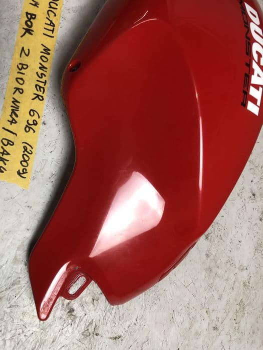 Ducati Monster 696 Lewa Osłona Owiewka Zbiornika Baku Nakładka Plastik