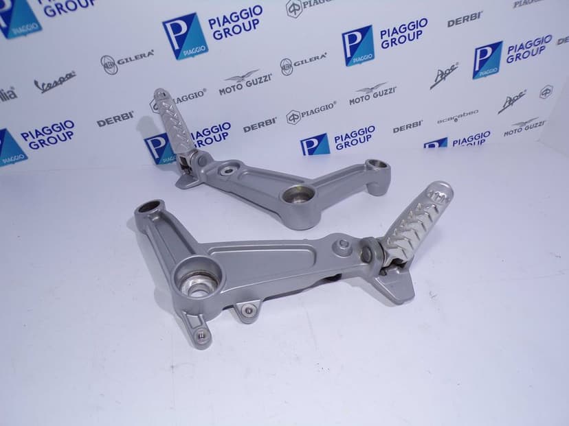 Komplet Set Kierowcy Przód Sety Prawy i Lewy Aprilia RS660 Tuono 660