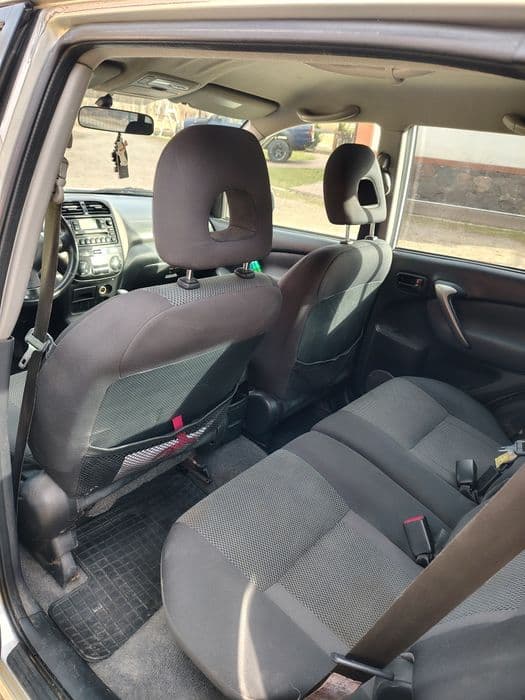 Toyota RAV4 4x4 2.0