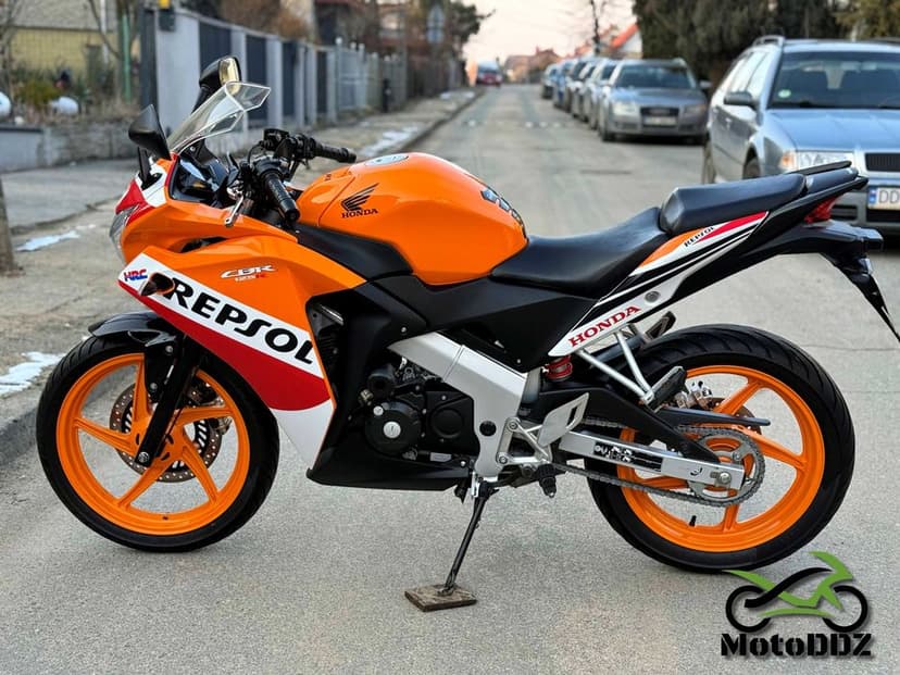 Honda CBR 125 CBR125R CBR125 125R CBR 125R - Repsol - Niemcy - CBR