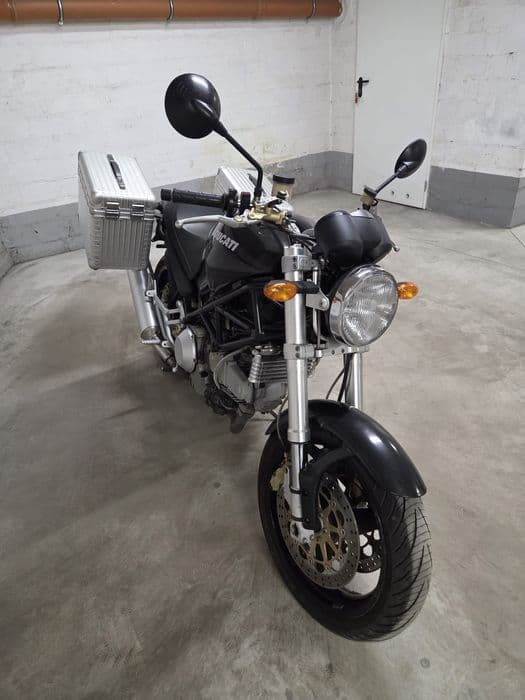 Ducati Monster 900 i.e. Dark 1 właściciel