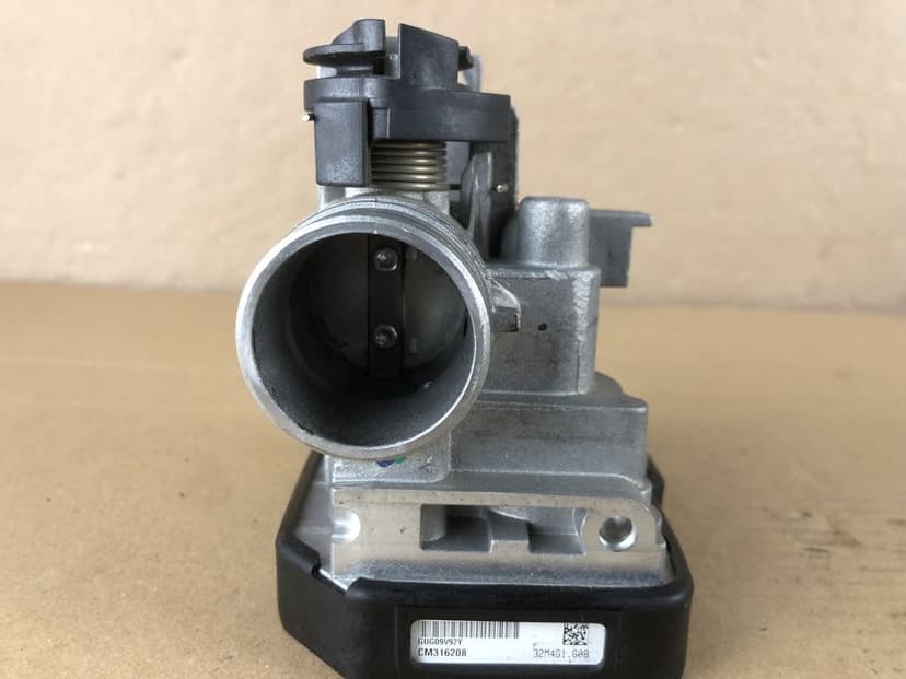 Aprilia Tuono 125 Przepustnica 2022 czujnik TPS ECU MODUŁ STEROWNIK