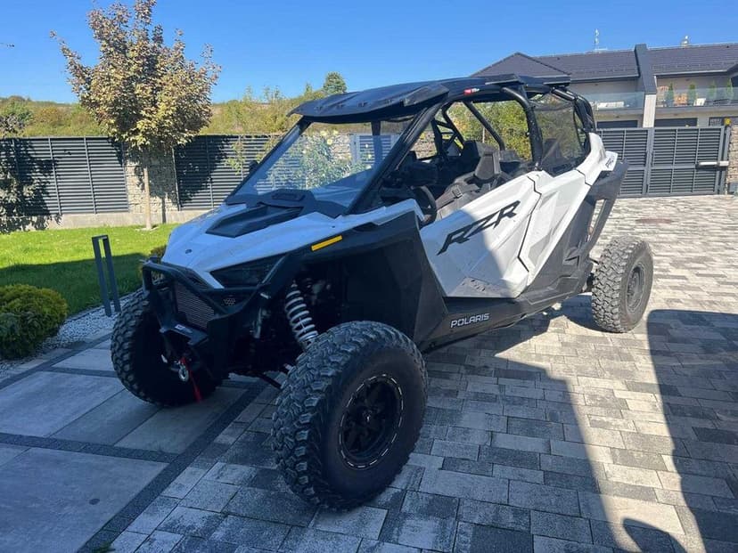 Polaris RZR Pro XP 2022 rok