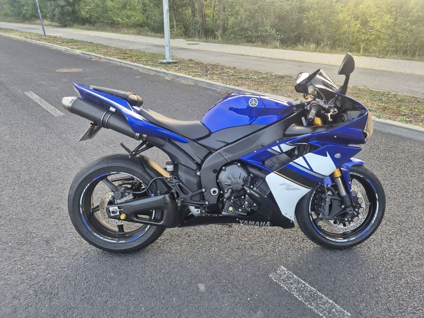 Yamaha r1 rn19 2007 leo vince sbk