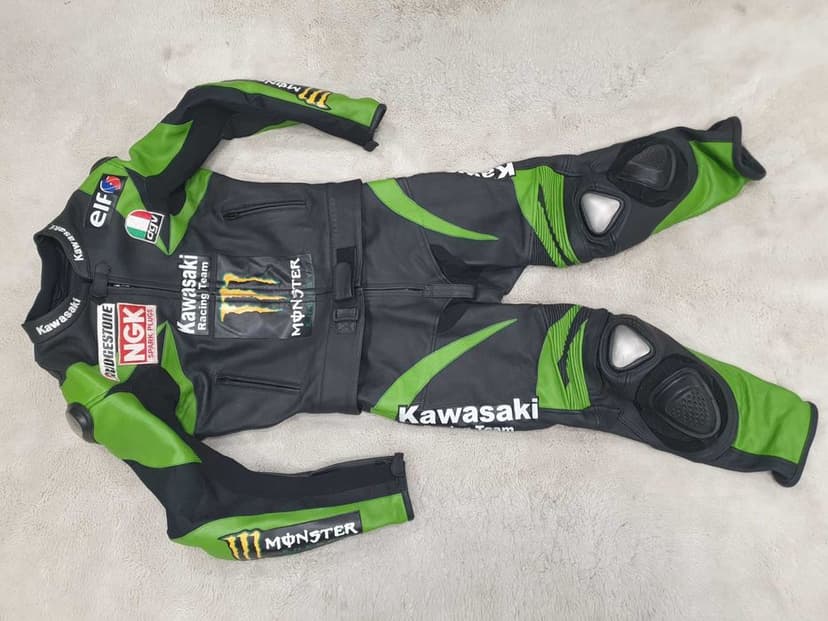 wys 30.03 Kawasaki Ninja 48- 50 Eur M Short kombinezon motocyklowy