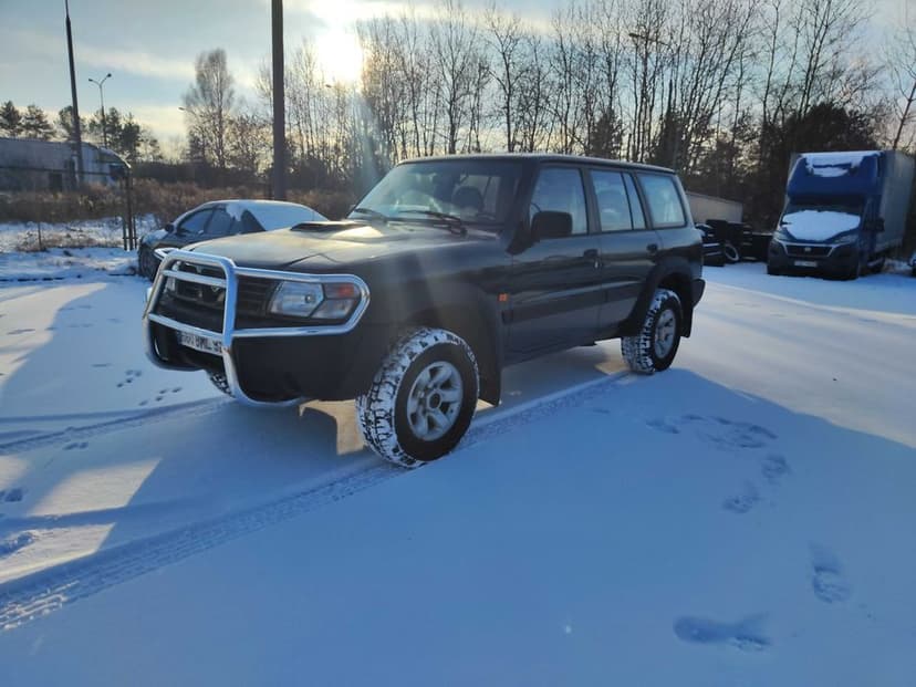 Nissan Patrol Y61 GR 2,8 TD 129KM _ Opłacony _ Francja