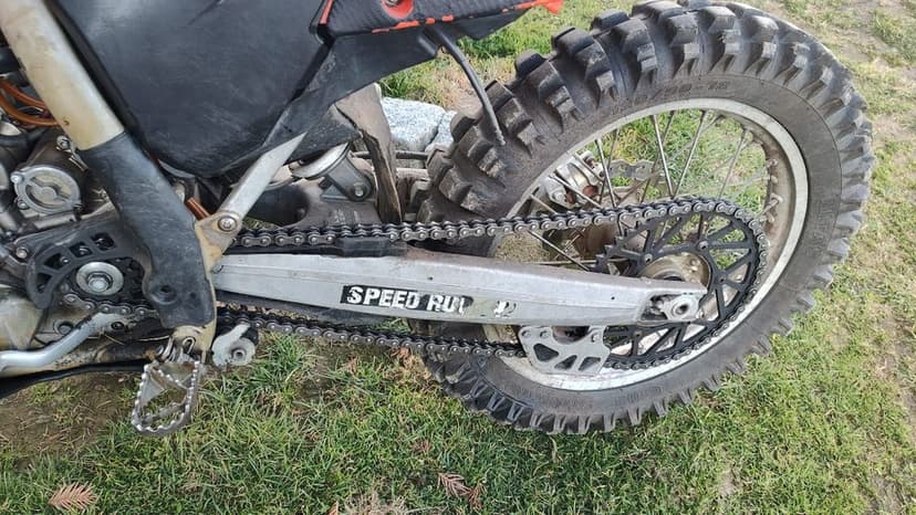 Motocykl  KTM 525 EXC