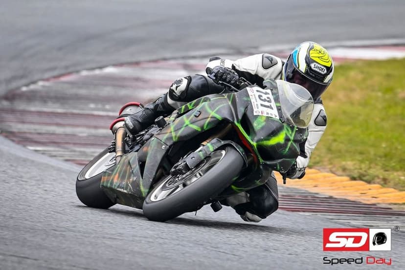 Suzuki Gsxr  600 k8 tor torówka torowy