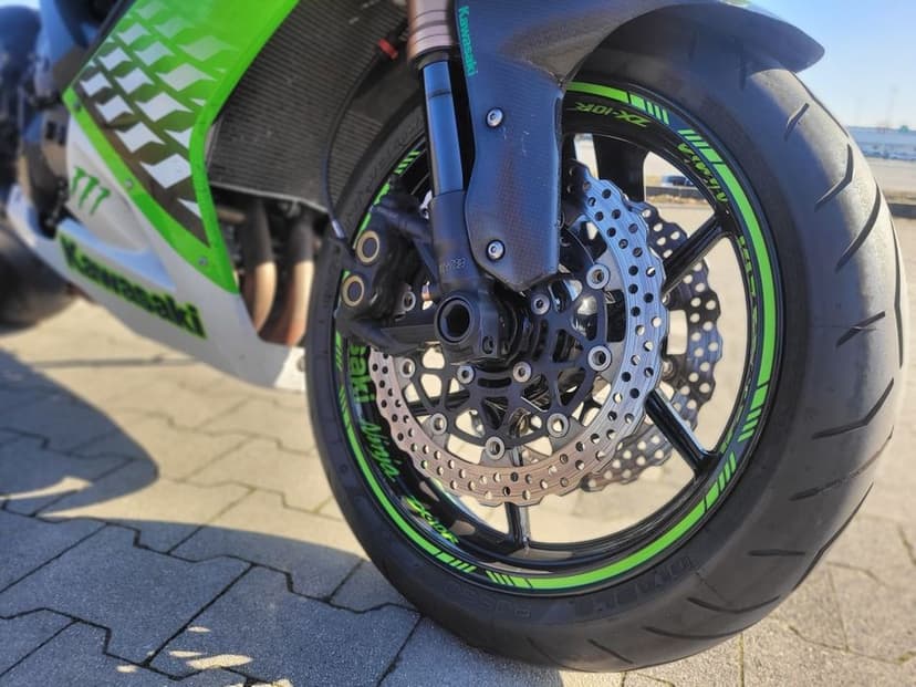 Kawasaki zx10r na sprzedaż zadbany egzemplarz