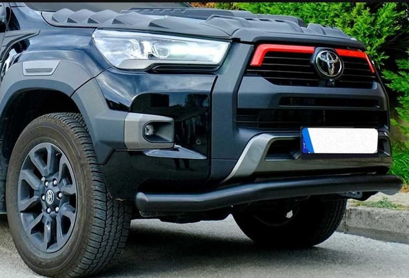 Orurowanie Przednie rura  - Toyota Hilux 2021+ Czarne  4x4