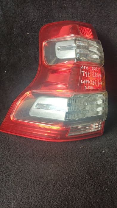 Lampa tylnia tylna toyota land cruiser 150 led lift depo