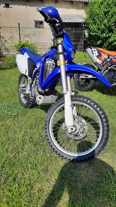 Yamaha WR250F - LeoVince, Rozrusznik