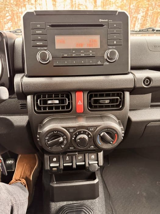 Suzuki Jimny 1.5 Pro 1 właściciel 2022