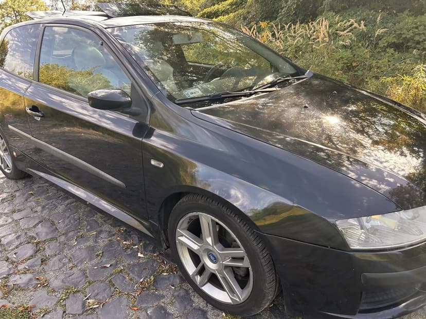 Fiat Stilo 1.9jtd 150km panorama skory navi zamiana quad