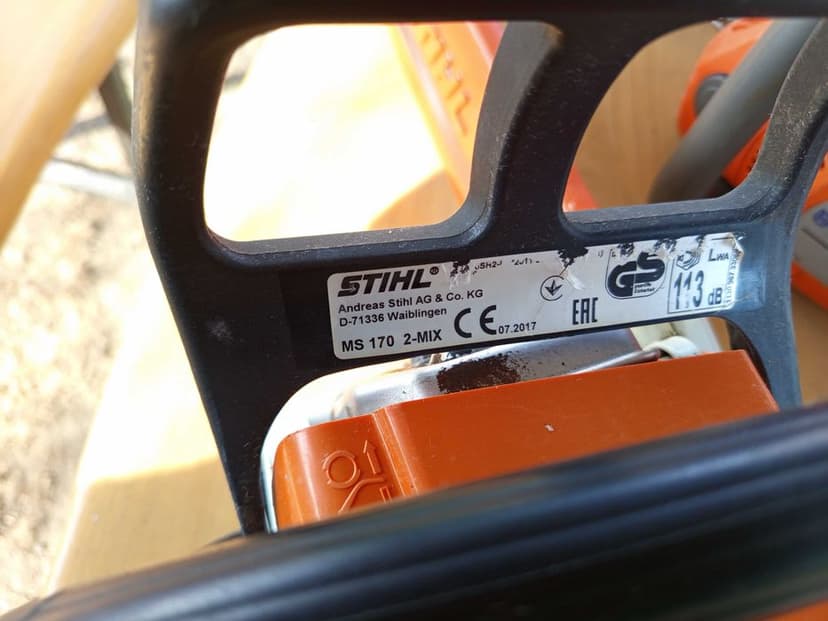 Piła Husqvarna 435 , Stihl ma 170.