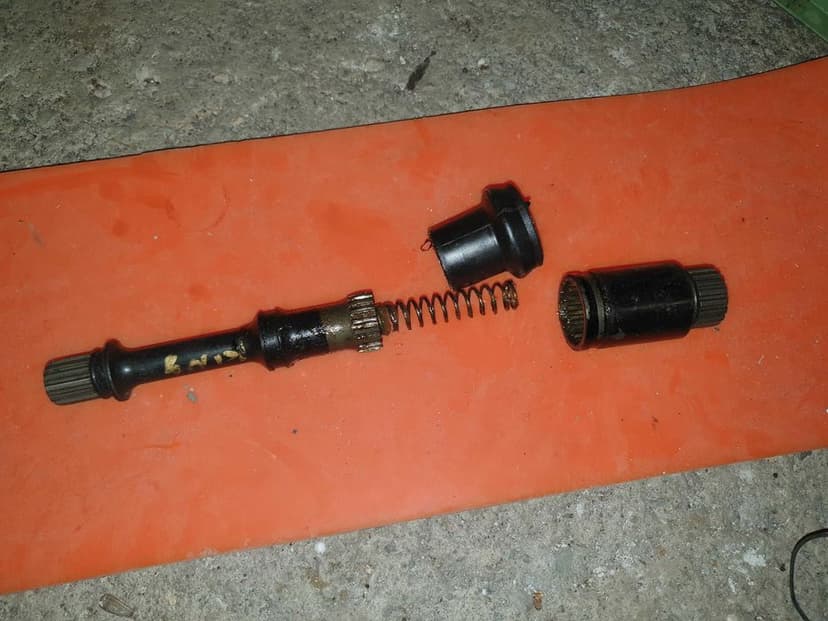 Suzuki Kingquad 500 Silnik Dyfer Kartery 450 Części 700 wał 750 Serwis