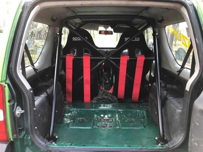 Suzuki Jimny Lift 1.6 benzyna SX4 2x ARB  blokady mostów Off Road  4x4