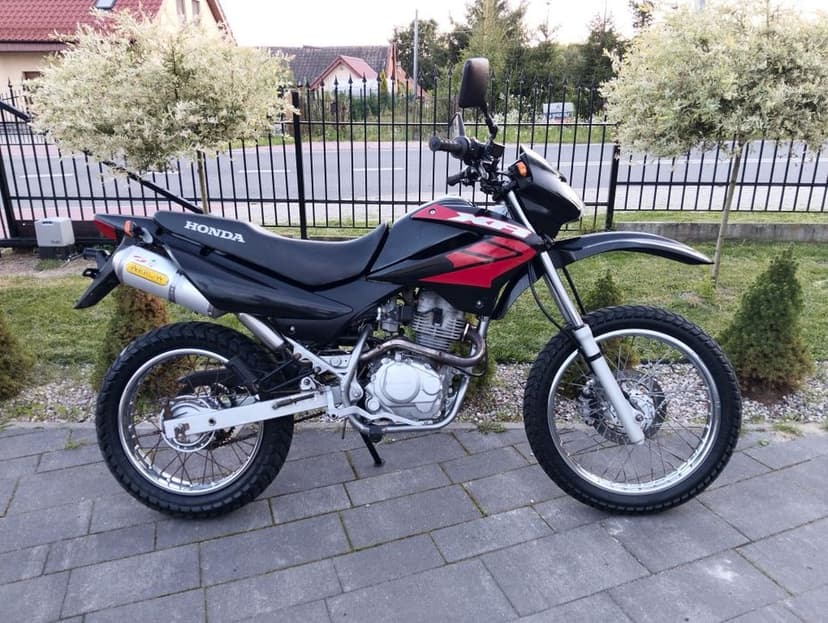 Honda XR 125 wydech ARROW kat A1/B z Niemiec Transport