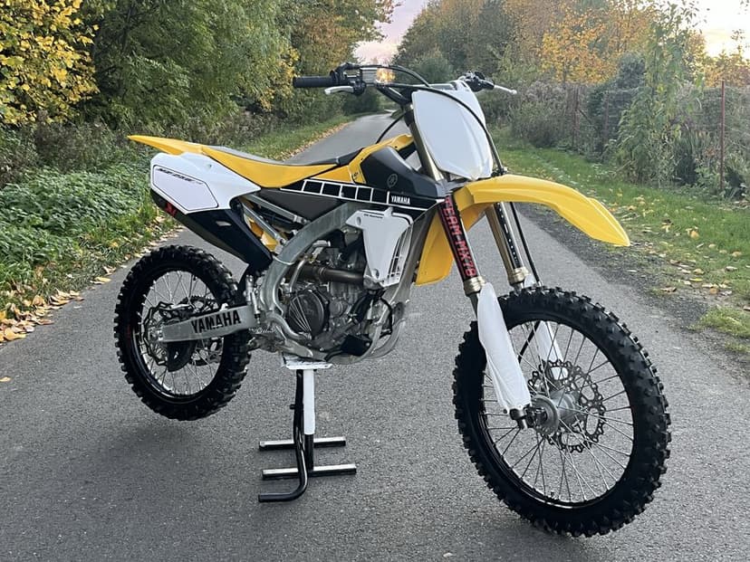 YAMAHA YZF 250 Akrapovic Anniversary edition limitowana