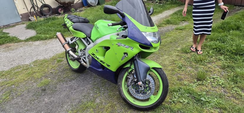 Kawasaki zx6r 1998