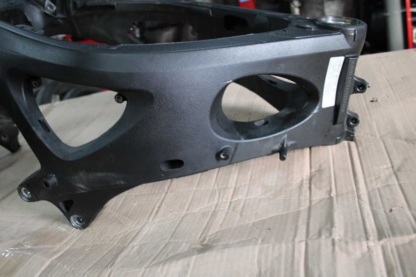 Rama Dokumenty Yamaha R6 5SL RJ05 RJ09, 03-05, 2003