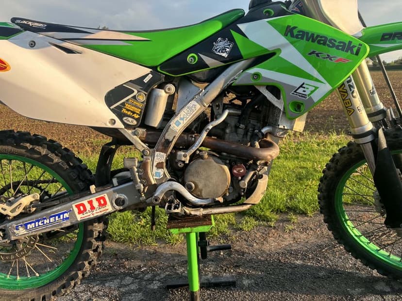 Kawasaki KX250F (po remoncie)