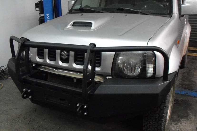 Zderzak stalowy Suzuki Jimny diesel / benzyna - przód / przedni