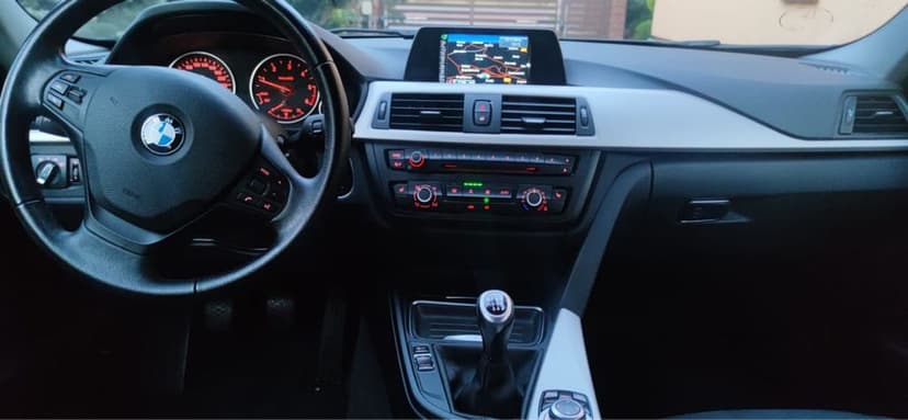 BMW 318d 2014 rok, oryginał 100%