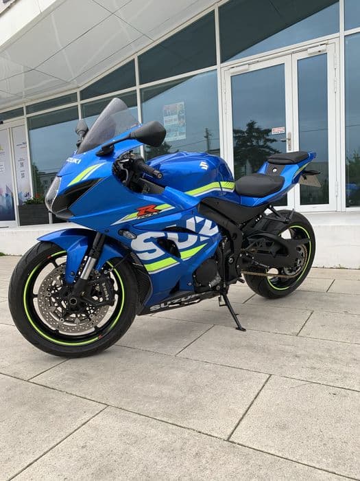 Suzuki Gsxr 1000 Salon Pl