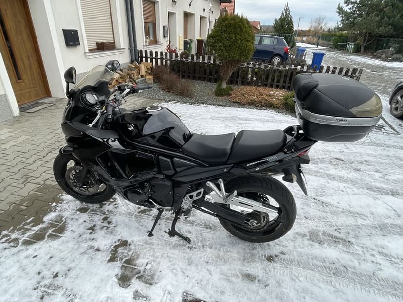 Suzuki GSX1250FA 1 rej 2013 rok 2010