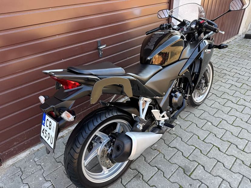 Honda cbr250 ABS jak nowa! 13tys.km pełen oryginał z Niemiec A2